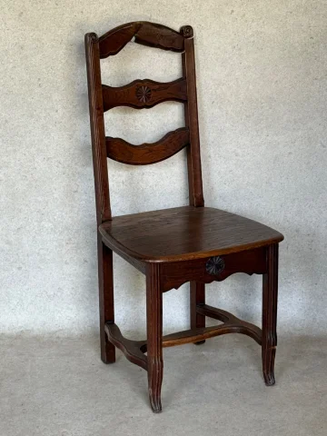 Sedia in legno