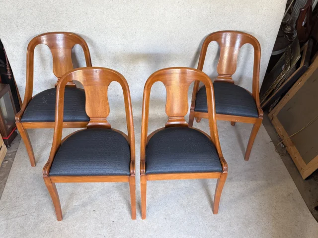 4 chairs