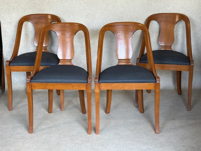 4 chairs