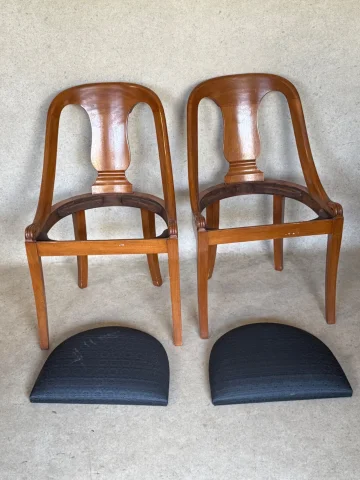 4 chairs