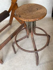 Drawing table