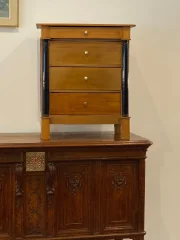 DOLL'S FURNITURE