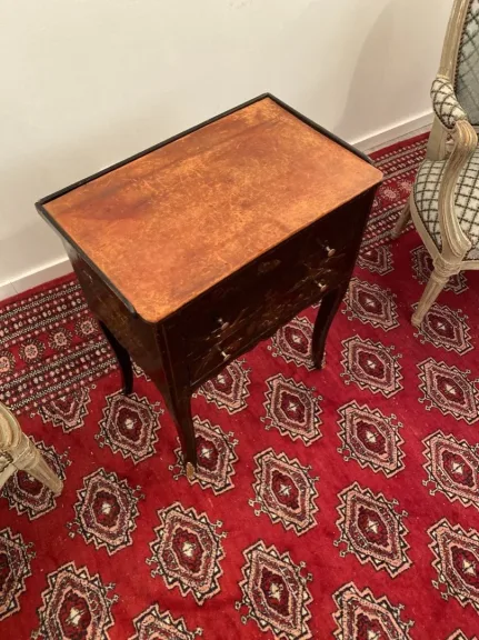 Rare Table Chiffonnière En Laque Epoque Louis XV Vers 1730