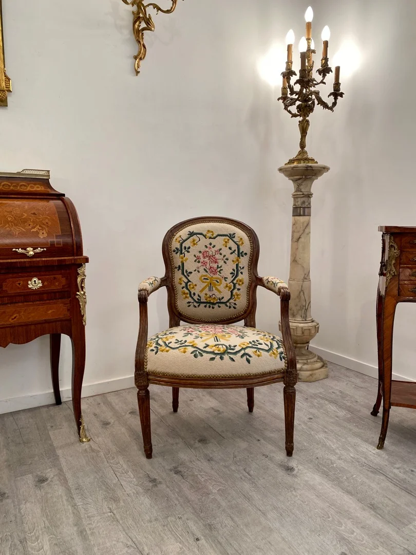 Nadal Laine, Fauteuil Cabriolet d'Epoque Louis XV Vers 1750
