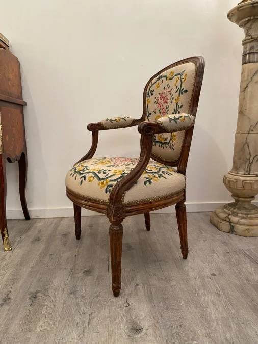 Nadal Laine, Fauteuil Cabriolet d'Epoque Louis XV Vers 1750