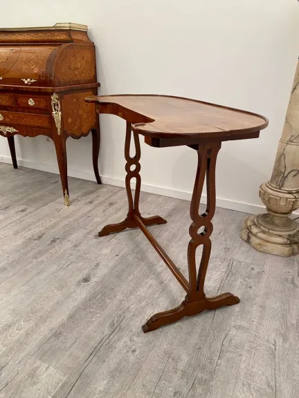Leleu, Table Rognon En Acajou Estampillée XIXeme