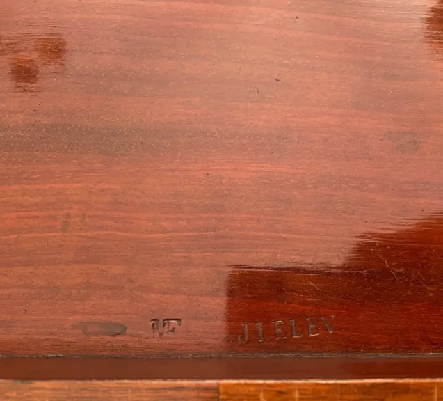 Leleu, Table Rognon En Acajou Estampillée XIXeme