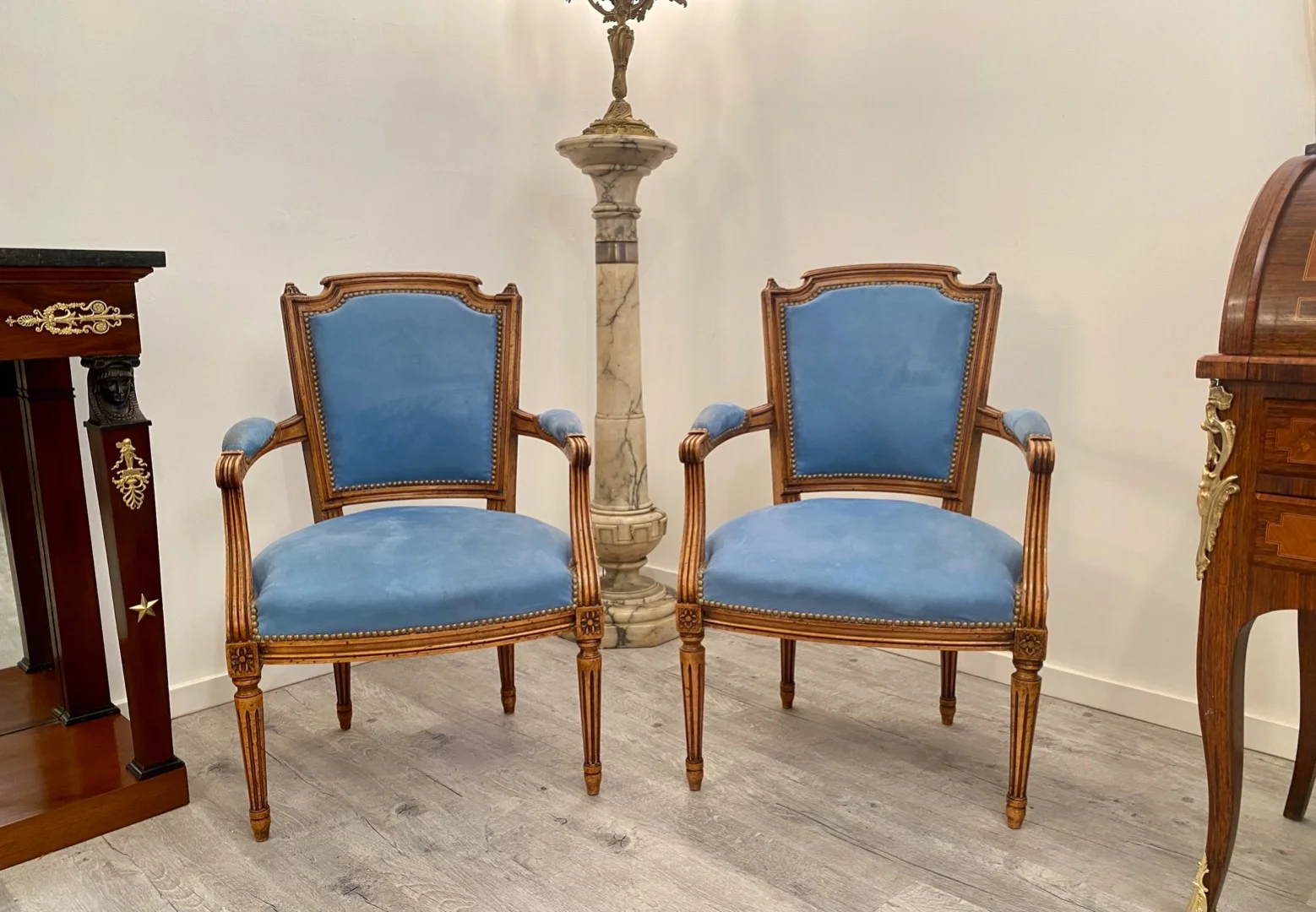 Paire De Fauteuils Cabriolet De Style Louis XVI Epoque XIXeme