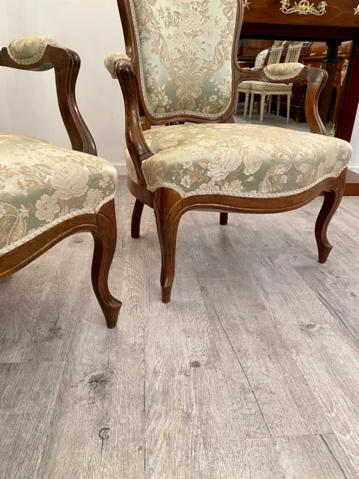 Paire De Fauteuils Cabriolet De Style Louis XV Epoque XIXeme