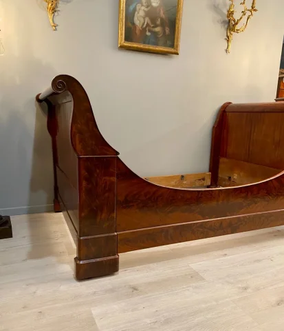 Lit De Repos En Acajou Flamme d'Epoque Louis Philippe XIXeme