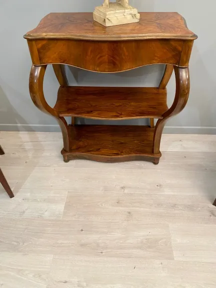 Console d'Epoque Restauration En Noyer Epoque XIXème Vers 1850