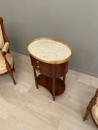 Table Chiffonniere De Forme Tambour En Acajou De Style Louis XVI