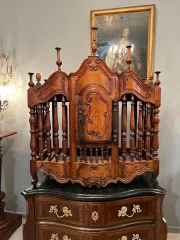 Panetière Provencale En Noyer Mouluré Et Sculpté Epoque Louis XV XVIIIIème