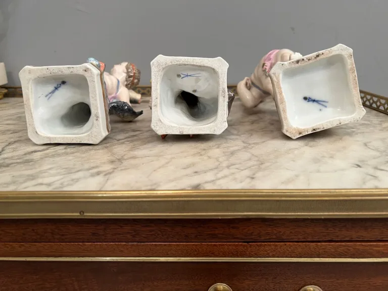 Suite De 3 Statuettes En Porcelaine De Meissen Epoque XIXeme