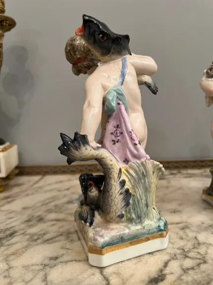 Suite De 3 Statuettes En Porcelaine De Meissen Epoque XIXeme
