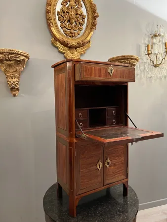 Rare Secretaire d'Enfant Ou Maitrise d'Epoque Louis XVI Vers 1780