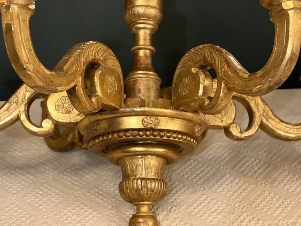 Important Lustre Italien En Bois Doré d'Epoque Louis XVI Vers 1780