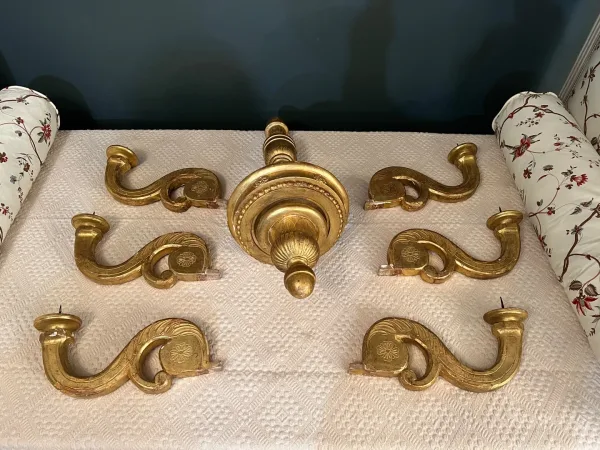 Important Lustre Italien En Bois Doré d'Epoque Louis XVI Vers 1780