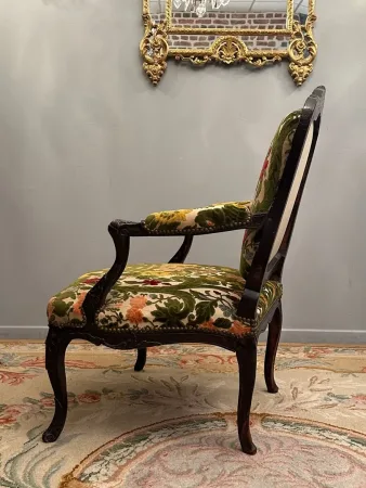 Large Fauteuil A Dossier Plat d'Epoque Régence Debut XVIIIème