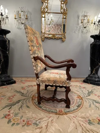 Fauteuil En Noyer d'Epoque Louis XIII XVIIème Siècle