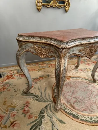 Paire De Consoles En Bois Laqué Travail Italien Vers 1900