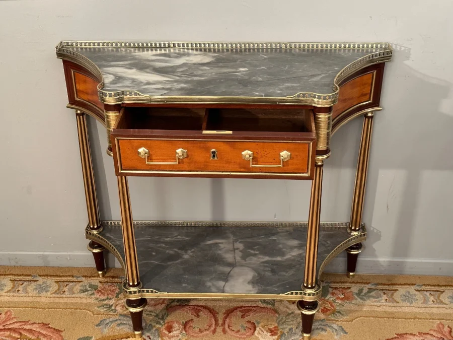 Bernard Molitor, Console d'Epoque Louis XVI Vers 1780