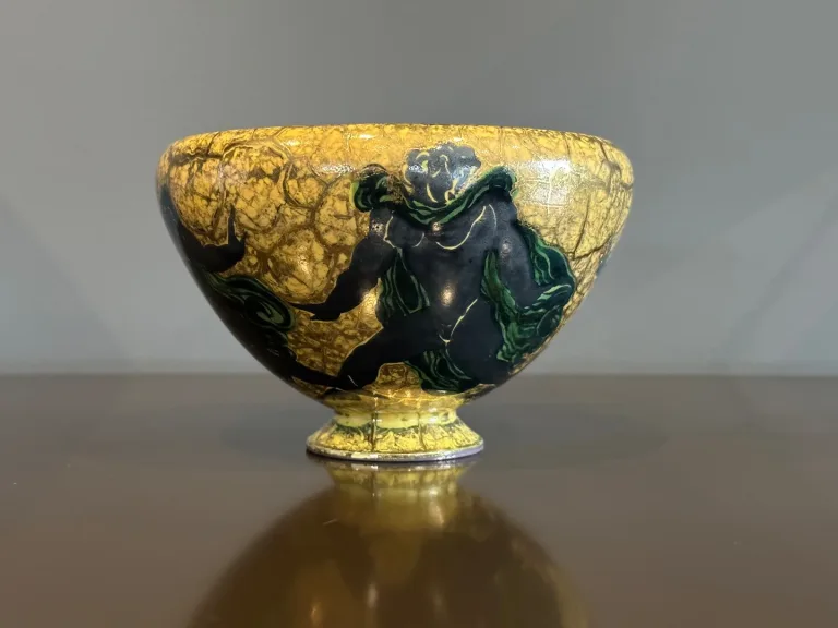 Jean Mayodon (1893 - 1967), Coupe Décor à  l'Antique En Céramique Emaillée Sèvres
