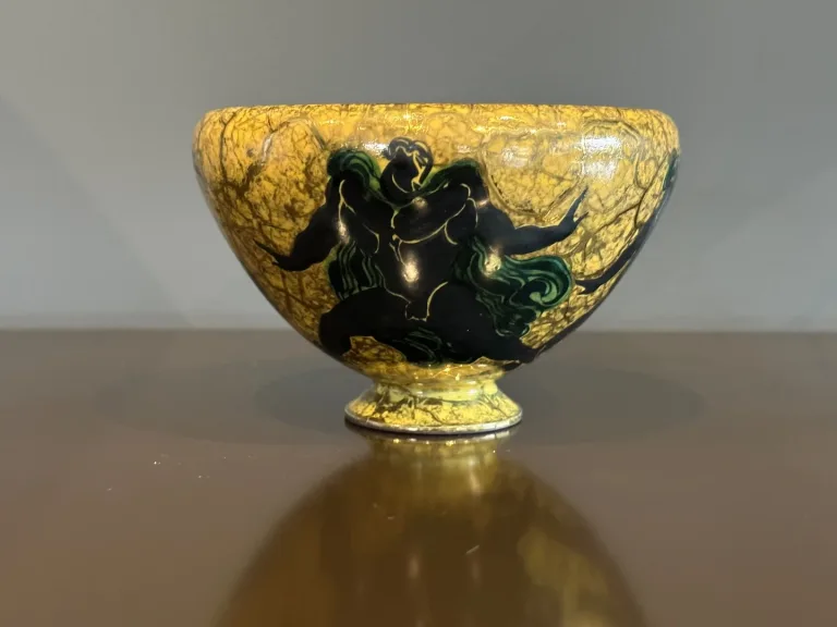 Jean Mayodon (1893 - 1967), Coupe Décor à  l'Antique En Céramique Emaillée Sèvres