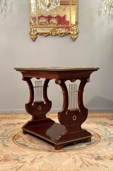 Table A Ecrire En Acajou De Style Empire Epoque XIXème