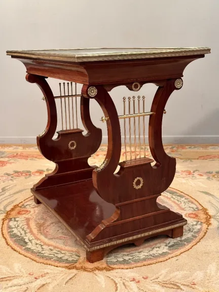 Table A Ecrire En Acajou De Style Empire Epoque XIXème