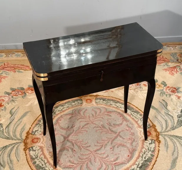 Table A Jeu Tric Trac Laquée Noire d'Epoque Louis XV Vers 1750