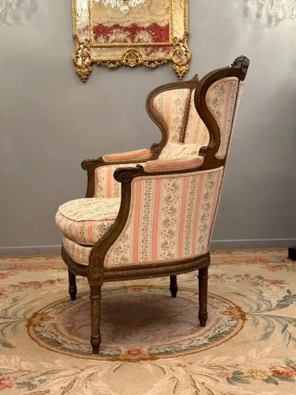 Bérgère A Oreilles De Style Louis XVI Epoque XIXème