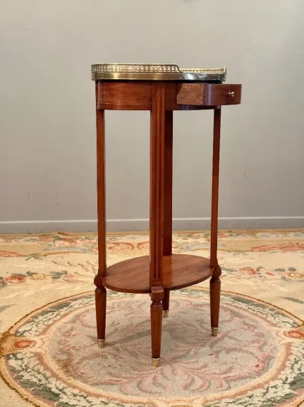 Table De Salon De Style Louis XVI En Acajou d'Epoque XIXeme