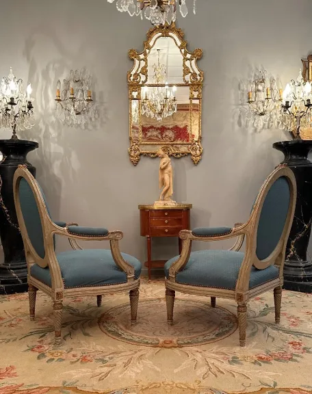 Large Paire De Fauteuils De Style Louis XVI Epoque XIXeme Vers 1860