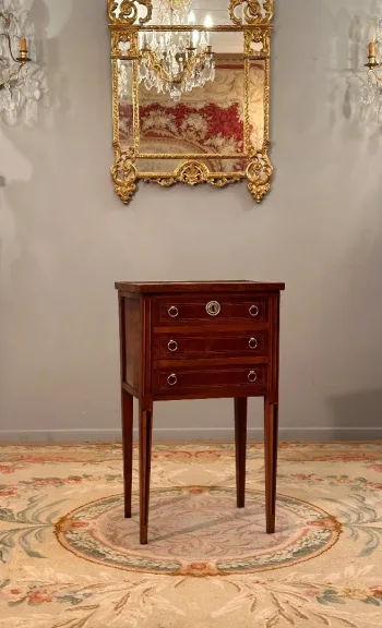 Petite Table Chiffonnière d'Epoque Louis XVI Vers 1780
