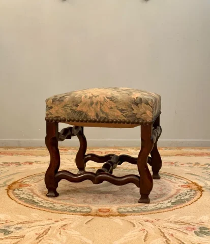 Tabouret Pouf En Noyer d'Epoque Louis XIII XVIIème