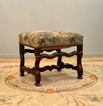 Tabouret Pouf En Noyer d'Epoque Louis XIII XVIIème