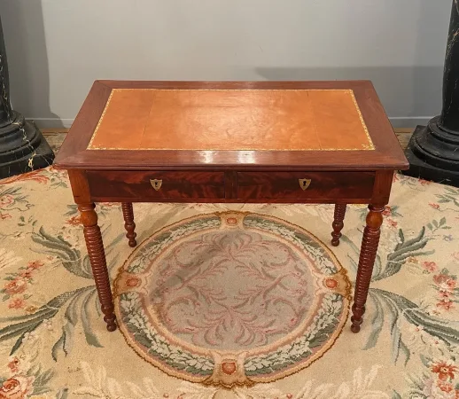 Bureau Plat En Acajou d'Epoque Restauration Vers 1820