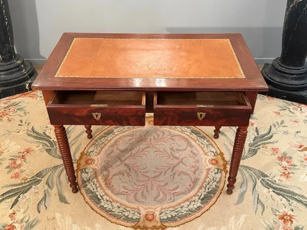 Bureau Plat En Acajou d'Epoque Restauration Vers 1820