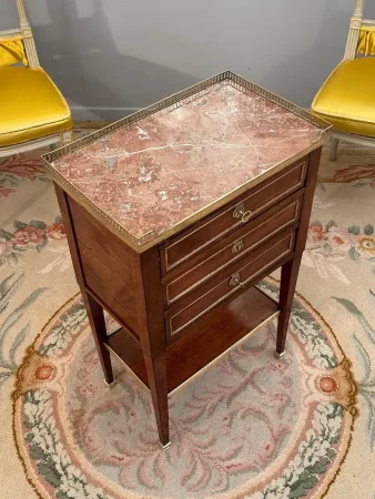 Petite Table Chiffonnière Ecritoire En Acajou d'Epoque Louis XVI Vers 1780