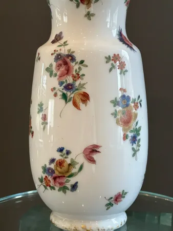Saint Louis, Vase Opaline Signé d'Epoque XIXeme