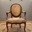 Fauteuil Cabriolet A Dossier Medaillon d'Epoque Louis XV Vers 1750