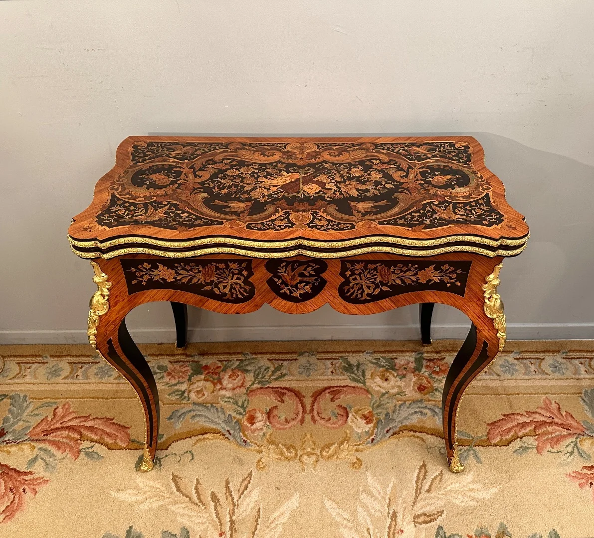 Table A Jeux Console En Marqueterie d'Epoque Napoleon III Vers 1870