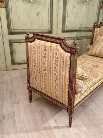 Lit De Repos En Bois Laqué d'Epoque Louis XVI Vers 1780
