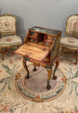 Petit Bureau Secretaire Vénitien En Bois Laqué Epoque XVIIIème