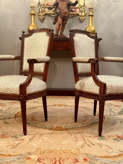 Paire De Fauteuils Cabriolets d'Epoque Louis XVI Vers 1780