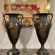 Paire De Vases A l'Antique d'Epoque XIXème