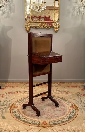 Billet Doux En Acajou Flammé d'Epoque Restauration Vers 1820
