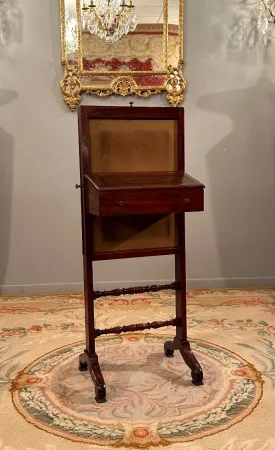 Billet Doux En Acajou Flammé d'Epoque Restauration Vers 1820
