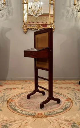 Billet Doux En Acajou Flammé d'Epoque Restauration Vers 1820